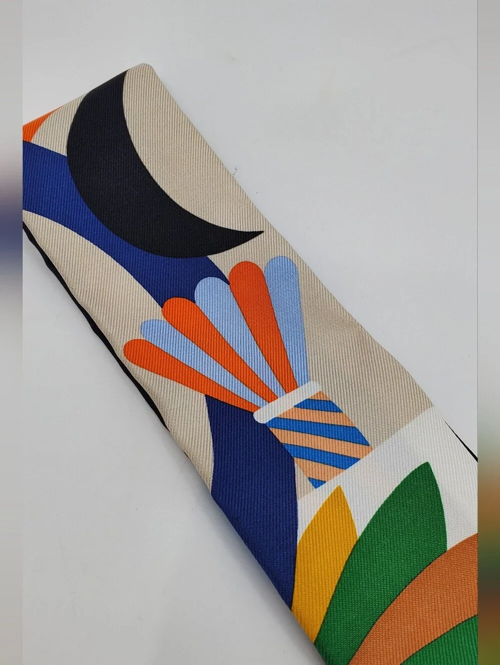 Hermes Parade En Fanfare Twilly Scarf - Picture 8 of 13